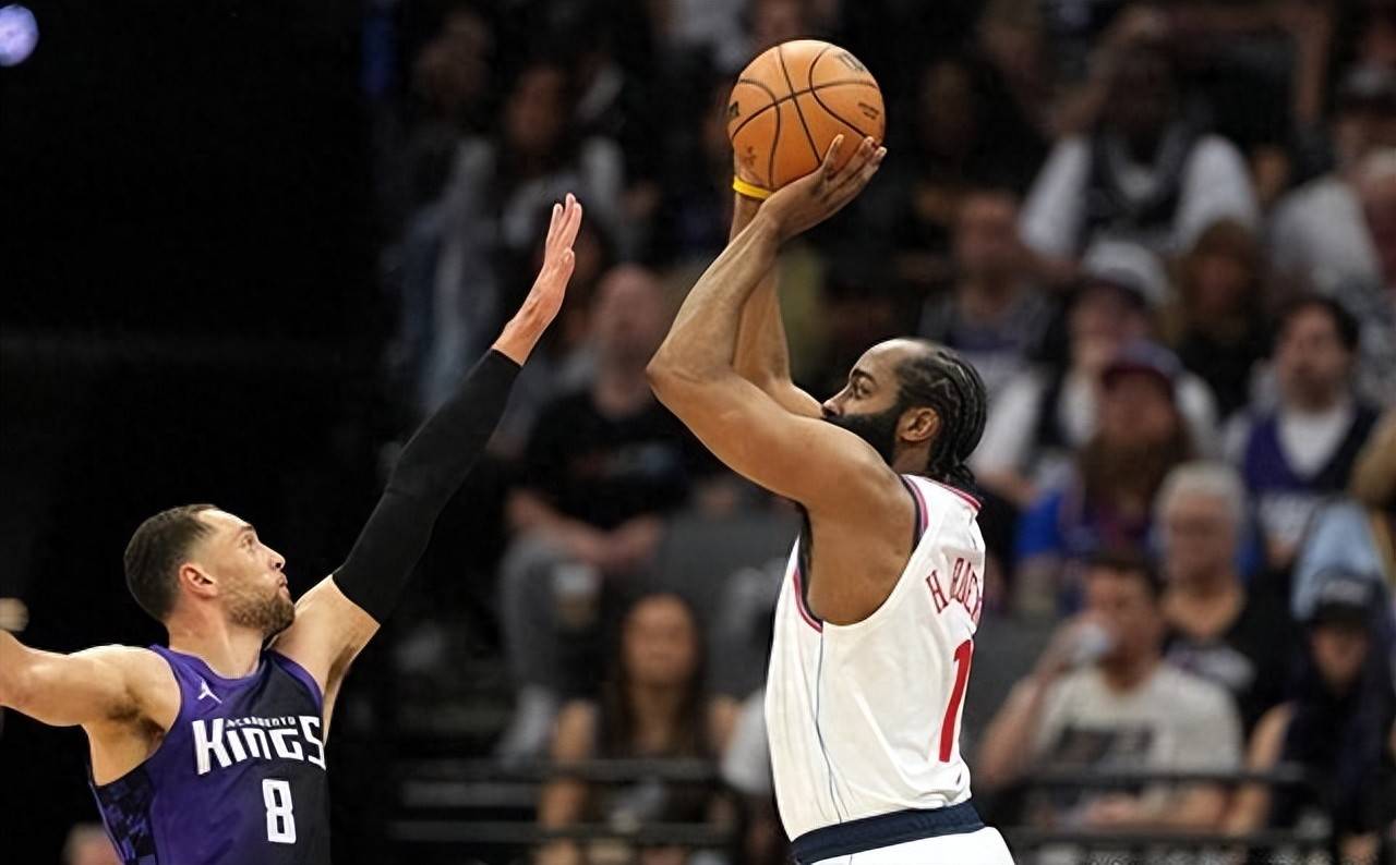 米兰体育注册-快船队主场劣势明显,无缘晋级下一轮