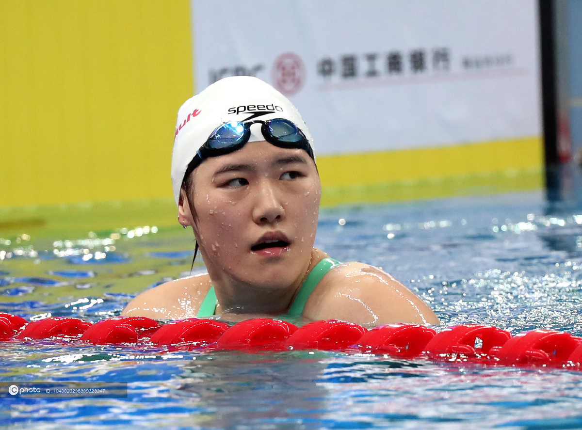 米兰体育官方-关于特立尼达和多巴哥游泳选手在混合泳比赛中斩获金牌的信息